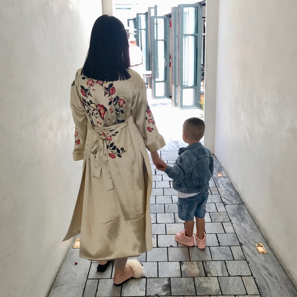 Silky floral duster